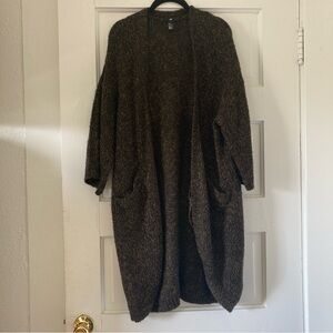 Comfy long H&M cardigan in black/brown speckle